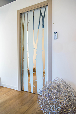 Inside doors clearance with glass